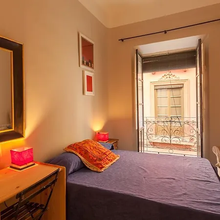 Apartamento Romantico Bib Rambla דירה *