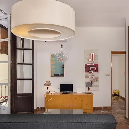 Apartamento Romantico Bib Rambla * גרנדה